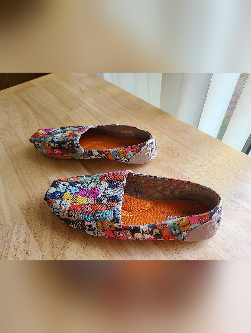 Sketchers Bob for Dogs Women's Size 10 Slip on Shoes - Picture 3 of 8